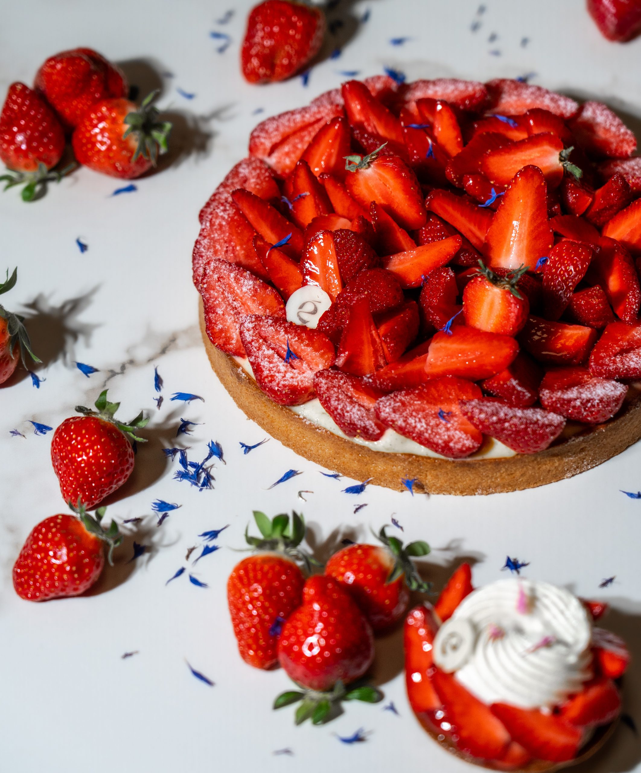 Tartelette aux fraises individuelle et tarte aux fraises à partager