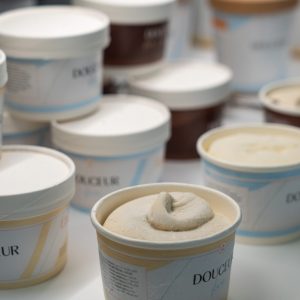 Pot de glace 25 cl, sorbet ou crème glacée, parfums disponibles en boutique